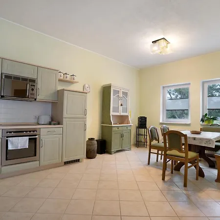 Entdecken Апартаменты Форст